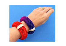 Load image into Gallery viewer, Ripple Bangle