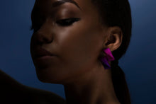 Load image into Gallery viewer, Midi Helix Earrings
