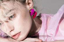 Load image into Gallery viewer, Midi Helix Earrings