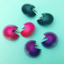 Load image into Gallery viewer, Wheel Hoop Earrings