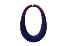 Load image into Gallery viewer, Curve Necklace

