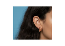 Load image into Gallery viewer, Silver Shell Stud Earrings
