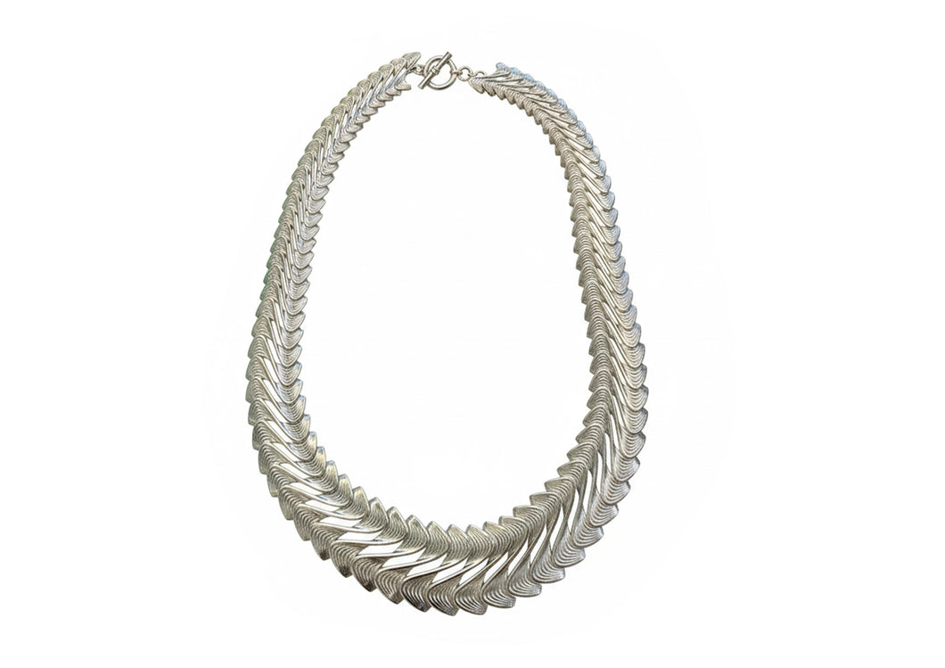 Rippled Link Necklace