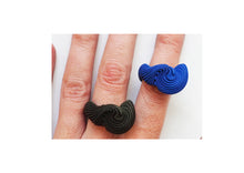 Load image into Gallery viewer, Swirl Ring
