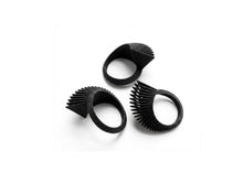 Load image into Gallery viewer, V&amp;A Ring - Black
